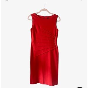 Elegant Red Sleeveless Dress
